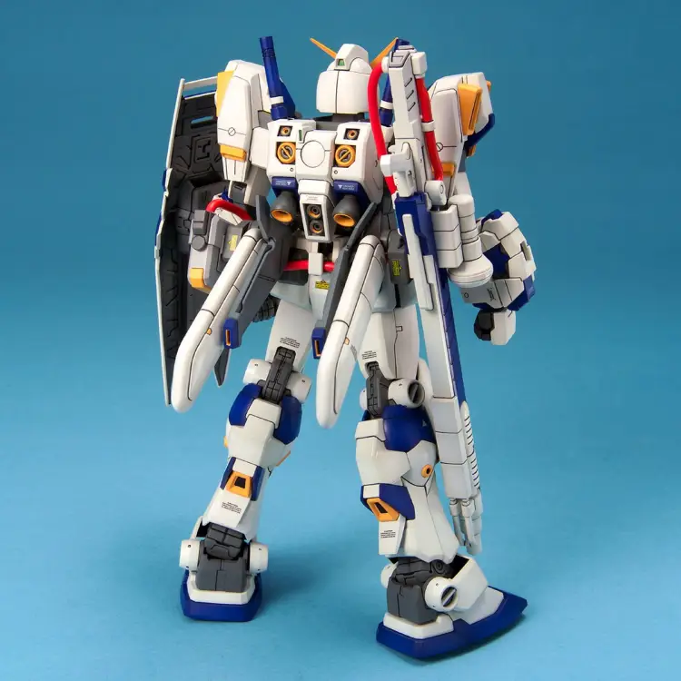 Bandai Model Kit Gundam - RX-78-4 Gundam - MG 1/100 Model Kit