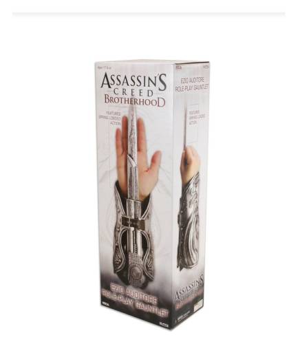 NECA Assassins Creed 2 - Ezio Auditore - The Hidden Blade Roleplay Replica