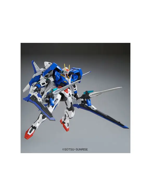 Bandai Gundam MG 1/100 OO XM Raiser (Campaign) - model do składania