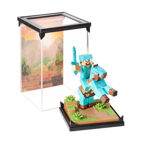 Noble Collection - MINECRAFT - Steve "Diamond Armor" & Horse - Figure Diorama 18cm