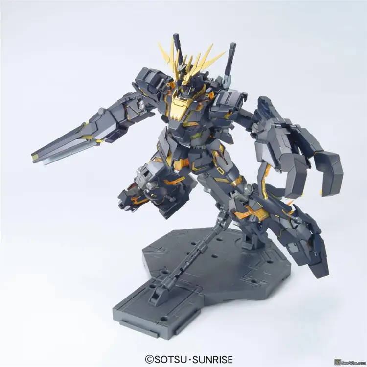 Bandai MG - Unicorn Gundam 2 Banshee - 18 CM - model do składania