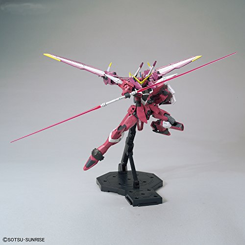 Bandai MG 1/100 Justice Gundam - model do składania