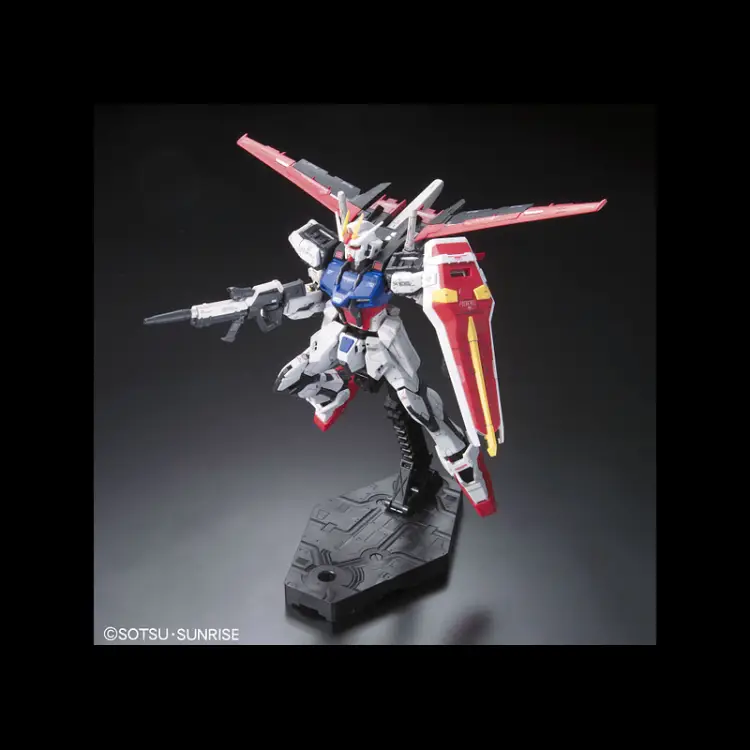 Bandai RG 1/144 Aile Strike Gundam - model do składania