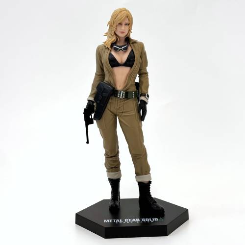Metal Gear Solid Delta - Eva - 20cm Figure