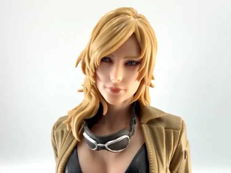 Metal Gear Solid Delta - Eva - 20cm Figure