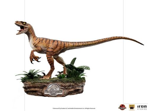 JURASSIC PARK LOST WORLD - Velociraptor Del. - Statuetka ArtScale 1/10 18 cm Statuetka ArtScale 1/10 18 cm