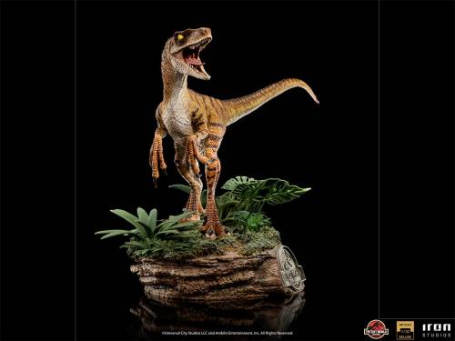 JURASSIC PARK LOST WORLD - Velociraptor Del. - Statuetka ArtScale 1/10 18 cm Statuetka ArtScale 1/10 18 cm