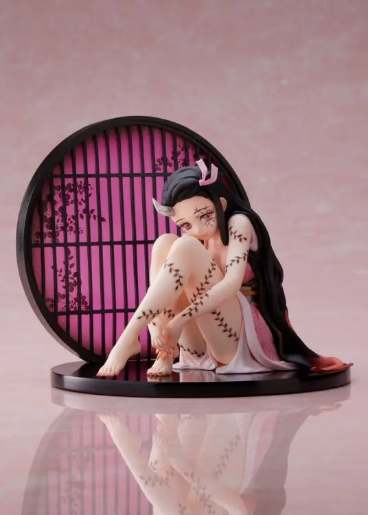 DEMON SLAYER - Nezuko " Demon Form Advancing " - Statuetka 12cm