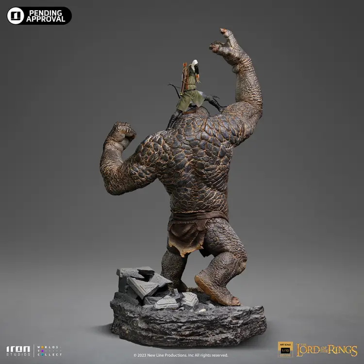 WŁADCA PIERŚCIENI - Jaskiniowy troll i Legolas - Figurka w skali 1/10 71,9 cm