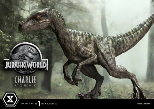 JURASSIC WORLD - Charlie - Statuetka 17 cm