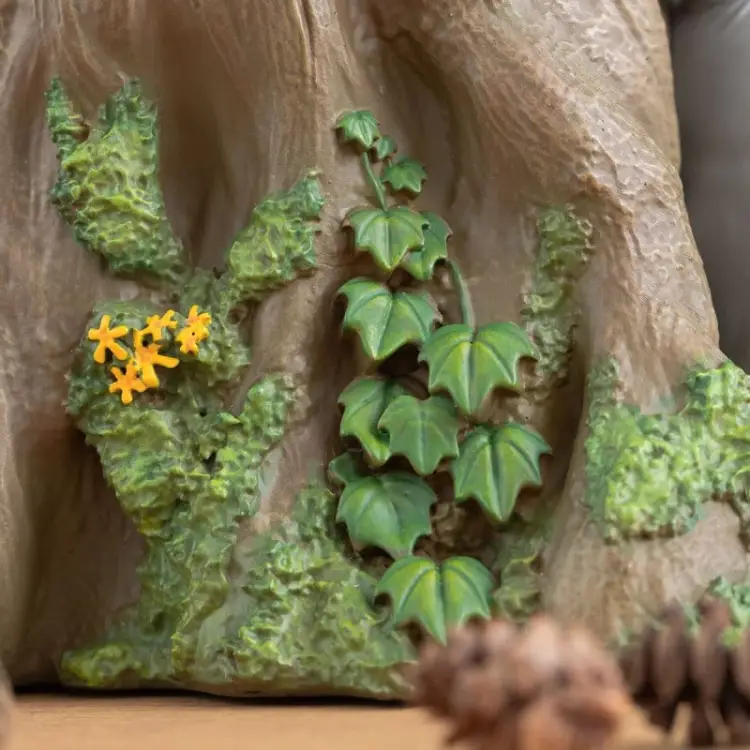 MY NEIGHBOR TOTORO - Pień drzewa Totoro - Sadzarka diorama 17,5 cm