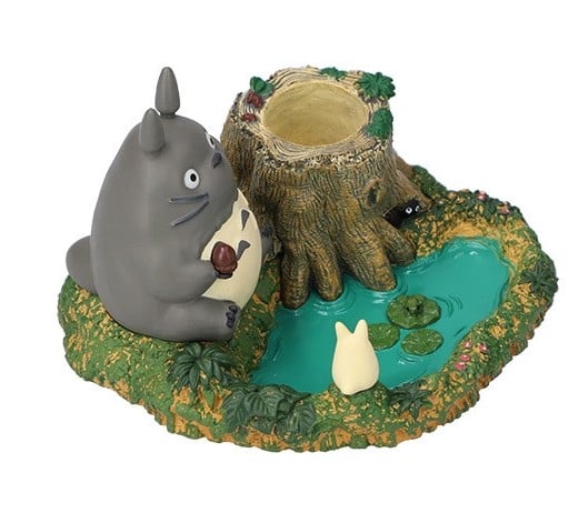 MY NEIGHBOR TOTORO - Totoro nad stawem - Piórnik z figurką