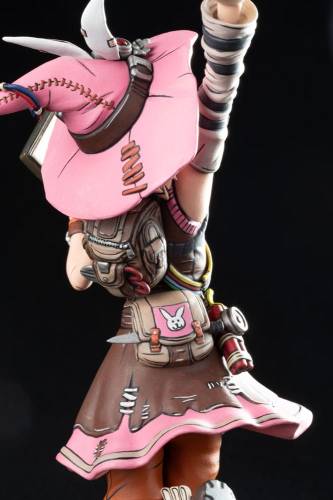 TINY TINA'S WONDERLAND - Tina the Bunker Master - Statuetka 21 cm
