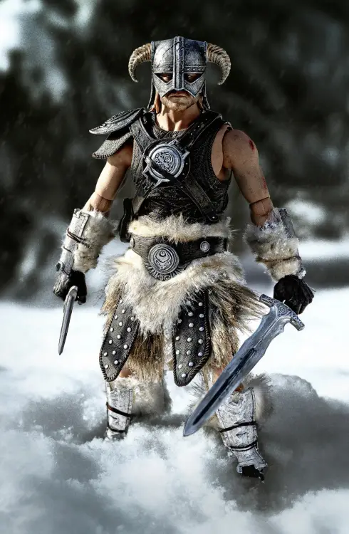 SKYRIM - Dragonborn standard - figurka akcji "22x9x35cm
