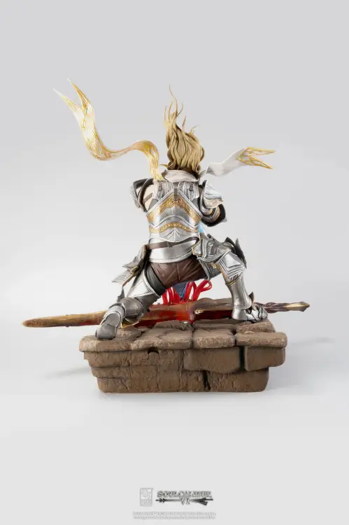 SOUL CALIBUR VI - Soul Embrace Siegfried - Statuetka '53x36x46cm'