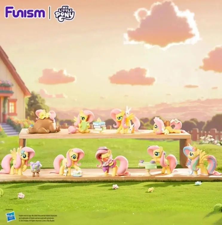 MY LITTLE PONY - Słodki pamiętnik - Zestaw 8 figurek w ślepym pudełku 10 cm