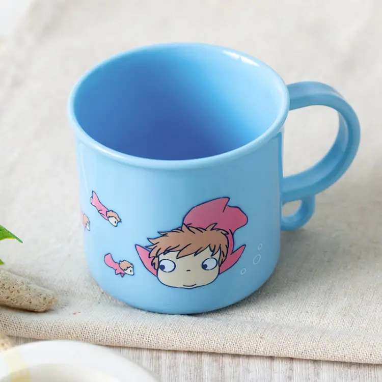 PONYO ON THE CLIFF - Ponyo w morzu - Kubek 200ml