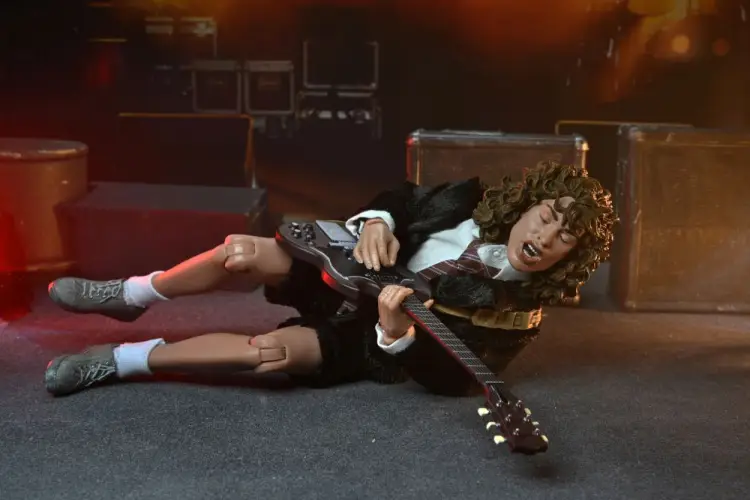 AC-DC - Angus Young "Highway To Hell" - ubrana figurka 20 cm