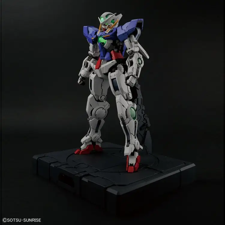 GUNDAM - Model Kit - Perfect Grade - EXIA Lighting Model - 27cm