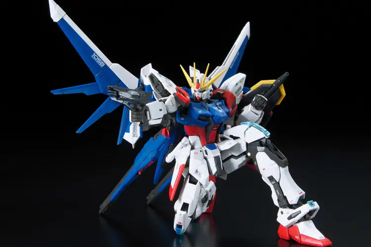 GUNDAM Build Fighters - Zestaw modelarski - RG 1/144 - Build Strike Full Pack.