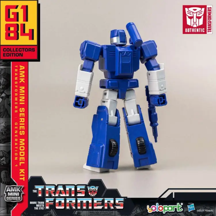 TRANSFORMERS GENERATION ONE - Soundwave - Zestaw modelarski 11 cm