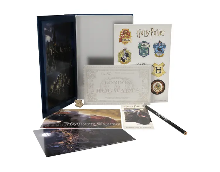 HARRY POTTER - Metallic Book Box - Vol. 1 - Zestaw papeterii 7 szt.
