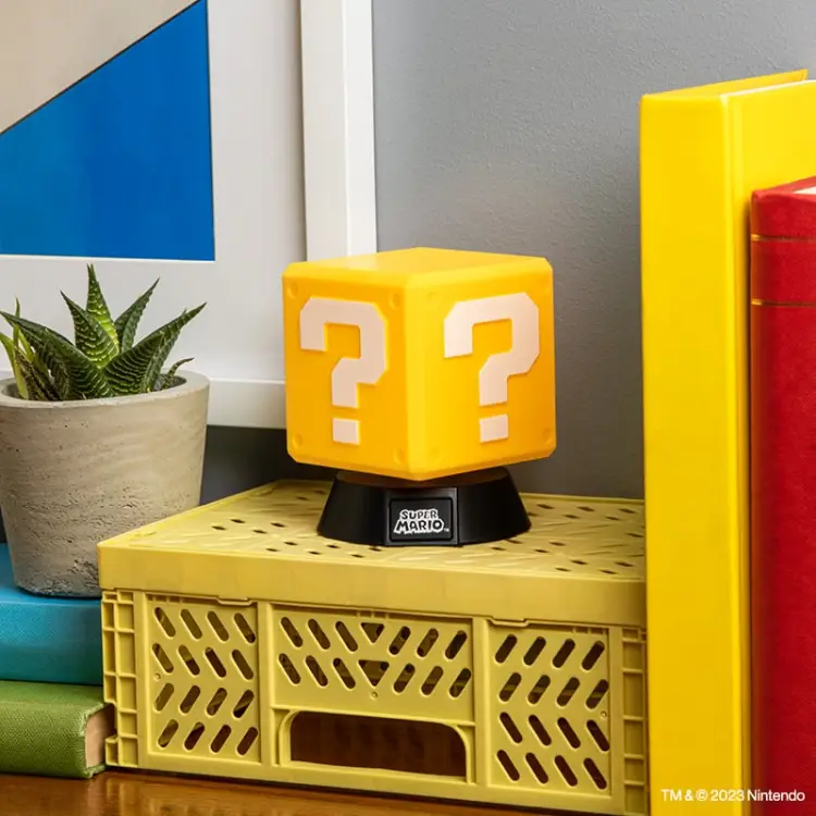 SUPER MARIO - Blok pytań - Icon Light - 3,9 cala