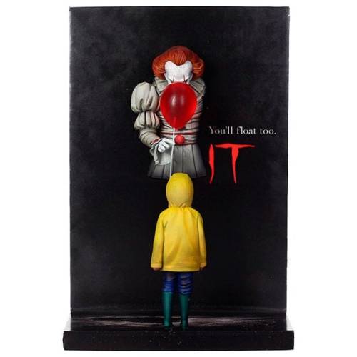 IT - Figurka plakatowa 3D - 28 cm