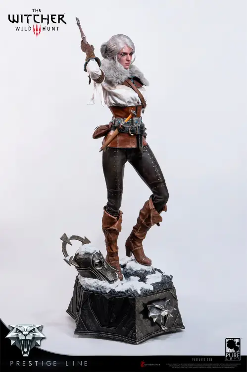 CZAROWNICA 3 - Ciri z Cintry - Statua Prestige Line 1/2 111 cm