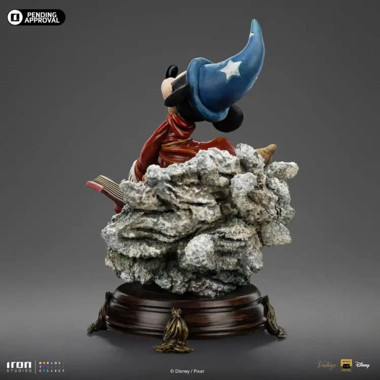 DISNEY - Czarnoksiężnik Mickey - Statua Deluxe Art Scale 1/10 28cm