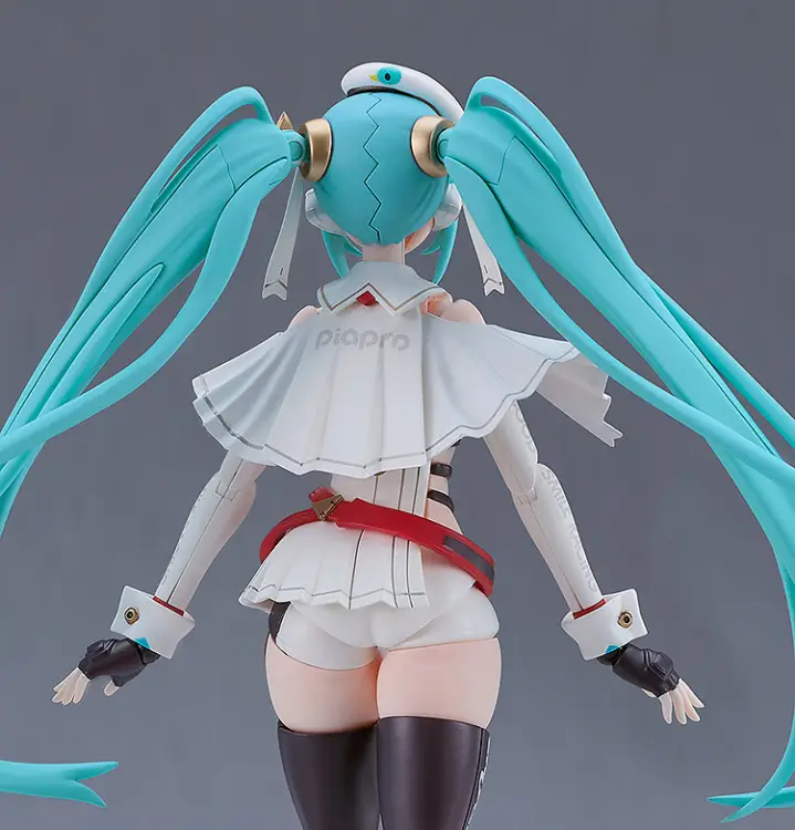 HATSUNE MIKU - Racing Miku 2023 - Figurka Plamatea 15,5 cm