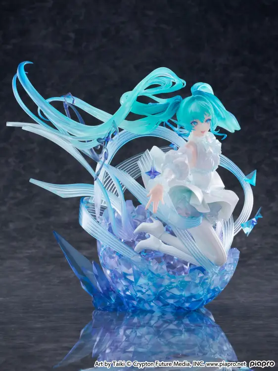 HATSUNE MIKU - Crystall Dress - Statuetka 1/7 22.5cm