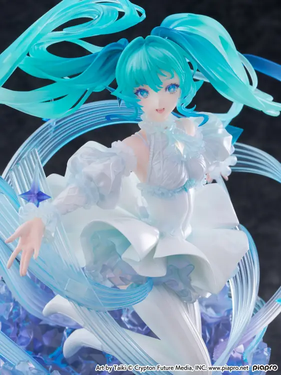 HATSUNE MIKU - Crystall Dress - Statuetka 1/7 22.5cm