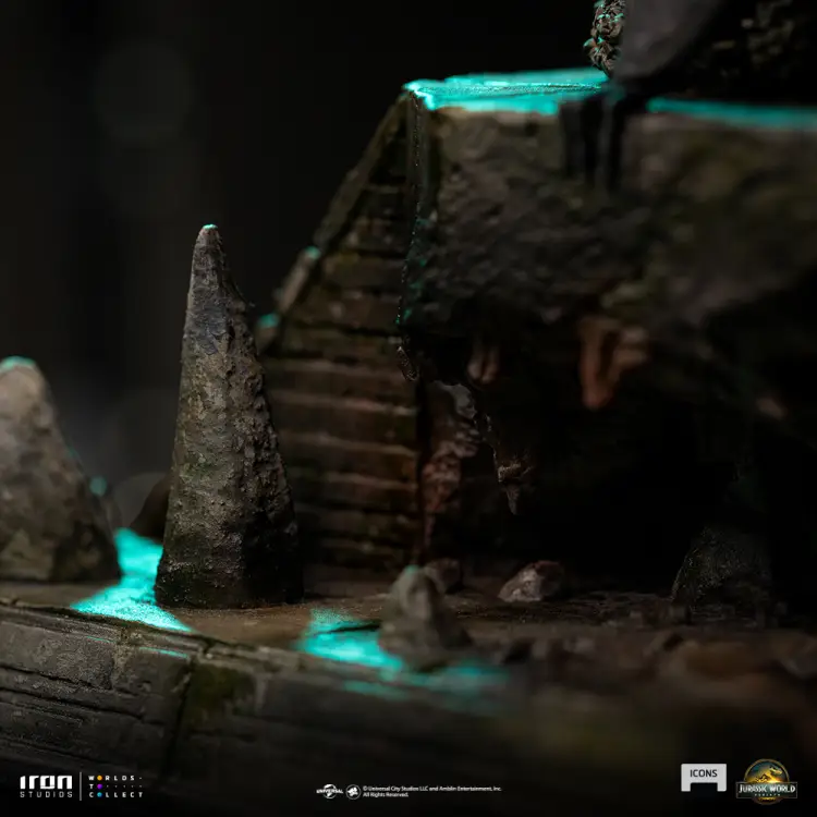 JURASSIC WORLD: REBIRTH - Quetzalcoatlus - Statua Ikony 25,8 cm