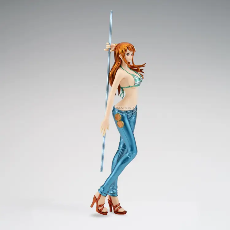 ONE PIECE - Nami - Figurka Glitter & Glamours 27cm