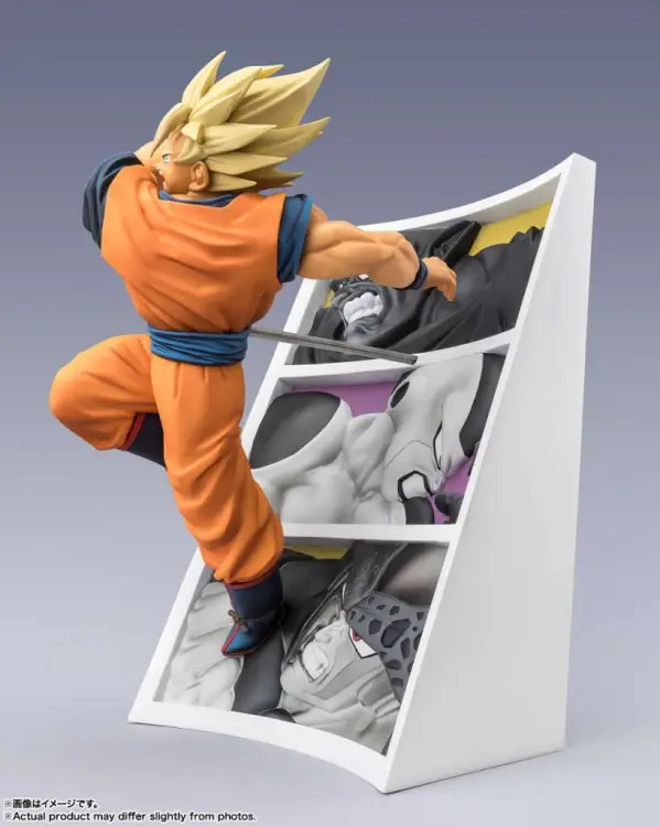 DRAGON BALL Z - S.S.S. Goku Trail of Battles - Figuarts Zero 22cm