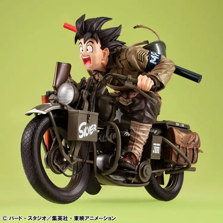 DRAGON BALL Z - Son Goku & Bike - Statuetka na pulpit Real McCoy 18cm