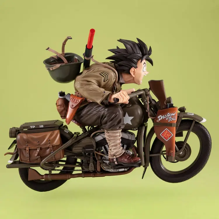 DRAGON BALL Z - Son Goku & Bike - Statuetka na pulpit Real McCoy 18cm