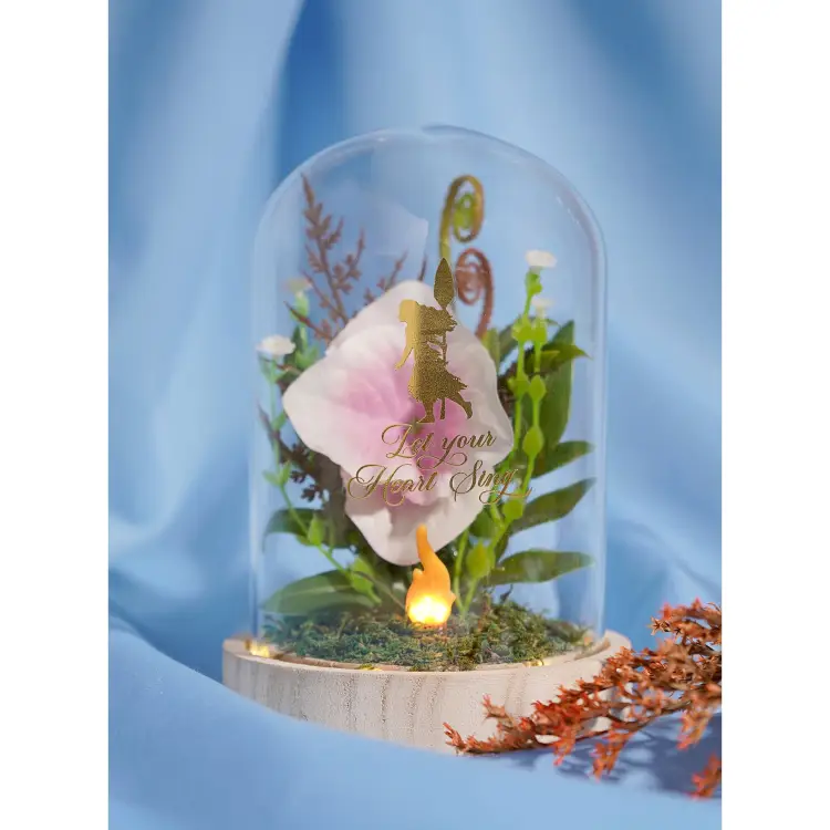 Widdop - DISNEY PRINCESS - Moana - Floral Cloche with a Neon Light