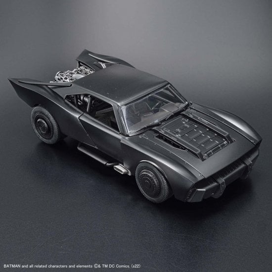 Bandai Model Kit - DC COMICS - Batman 1/35 Batmobile (The Batman Ver.) - Model Kit