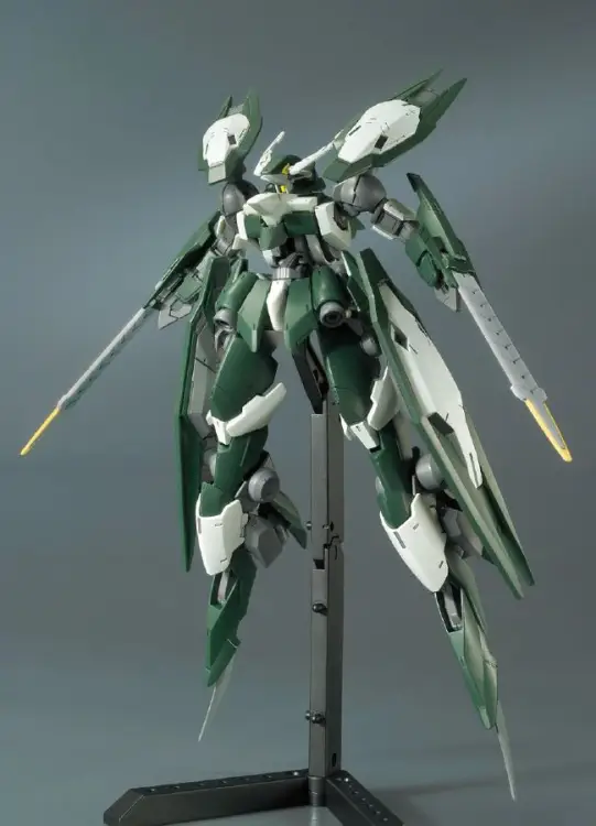 Bandai Model Kit - GUNDAM - IBO HG 1/144 Reginraze Julia - Model Kit - 13cm