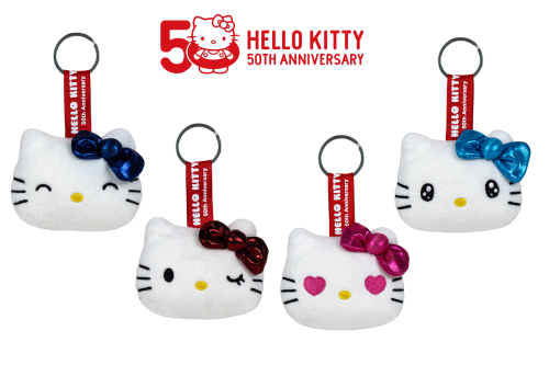 Play by Play - HELLO KITTY - Assortment of 24 Keychain Plushs - 4 models- 7cm