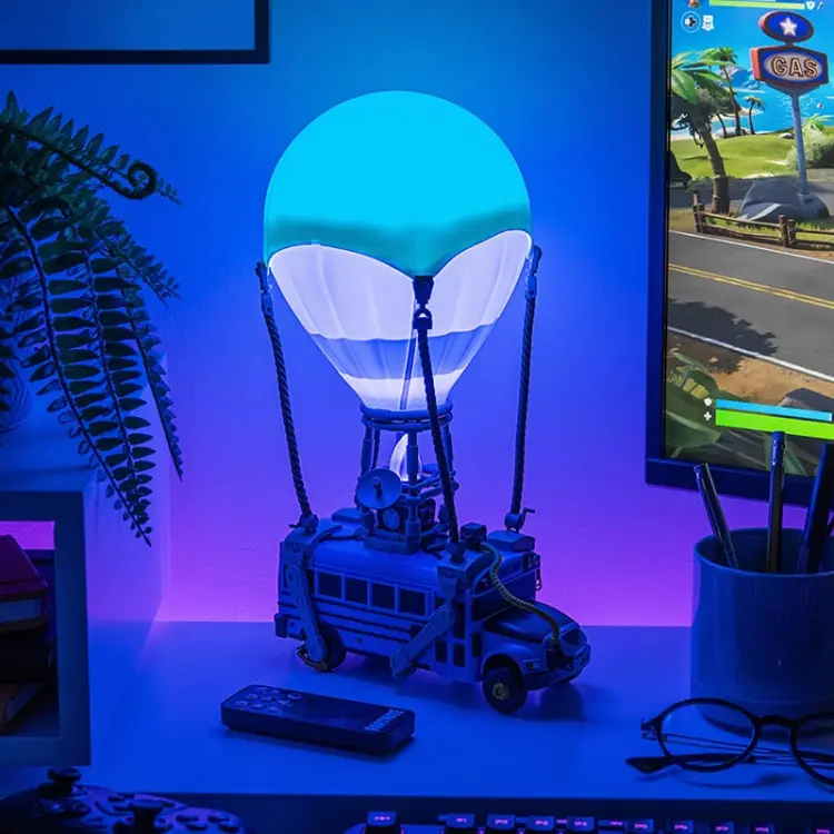 Paladone - FORNITE - Battle Bus - Diorama Light 31cm