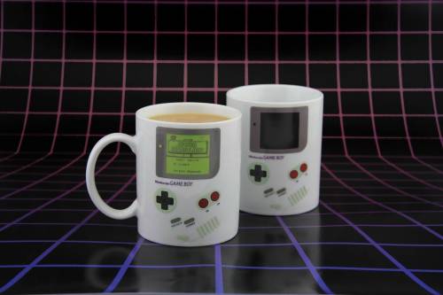 Paladone - NINTENDO - Game Boy Heat Change Mug