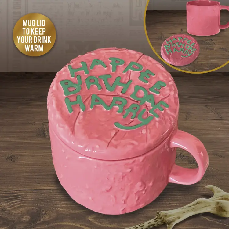 Paladone - HARRY POTTER - Happee Birthdae - Cake Shaped Mug with Lid