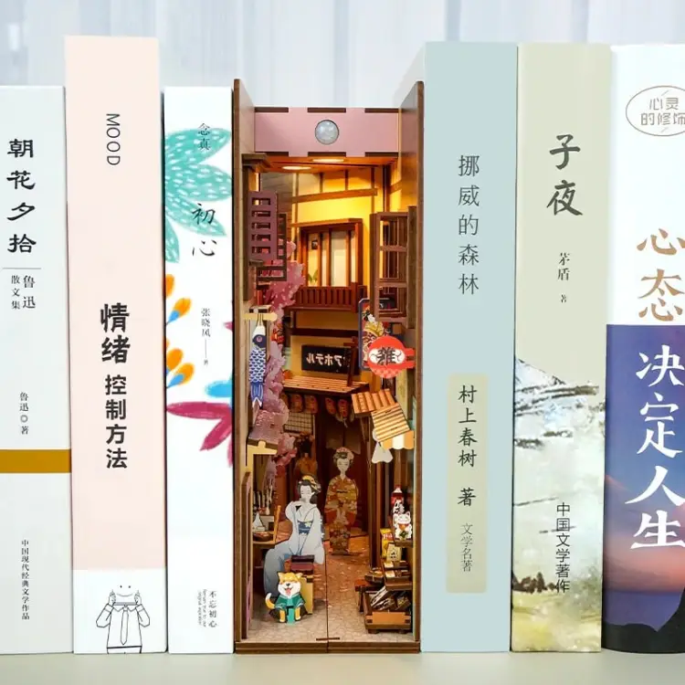 Tonecheer - BOOK NOOK KIT - DIY- Japanese Grocery Store - 134pcs + LED Light