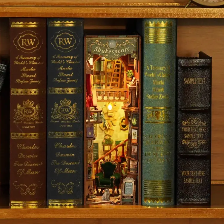 Tonecheer Book Nook - Left Bank Bookstore - Zestaw DIY 347 el. + Światło LED