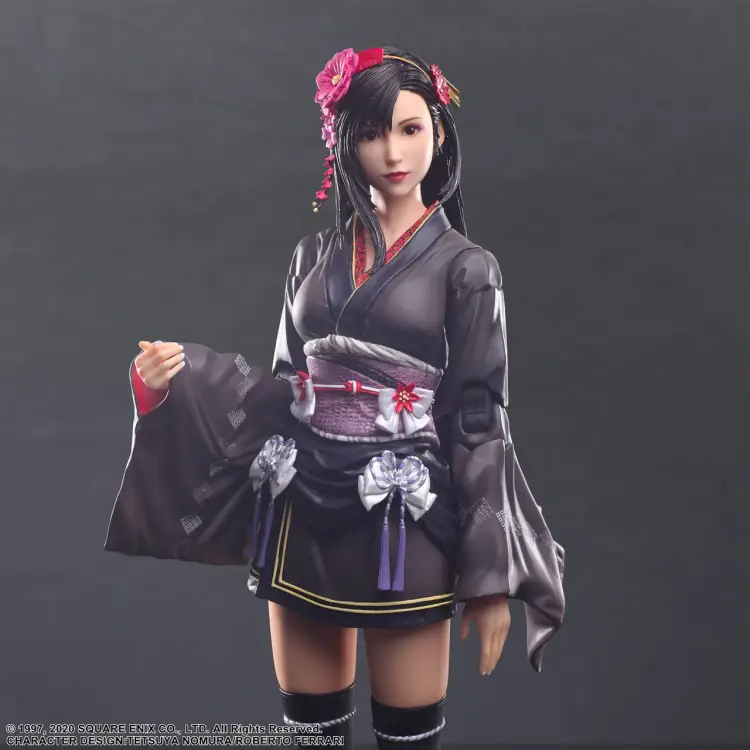 Square Enix - FINAL FANTASY VII -  Tifa Lockhart "Exotic" -Fig. Play Arts Kai 25.2cm