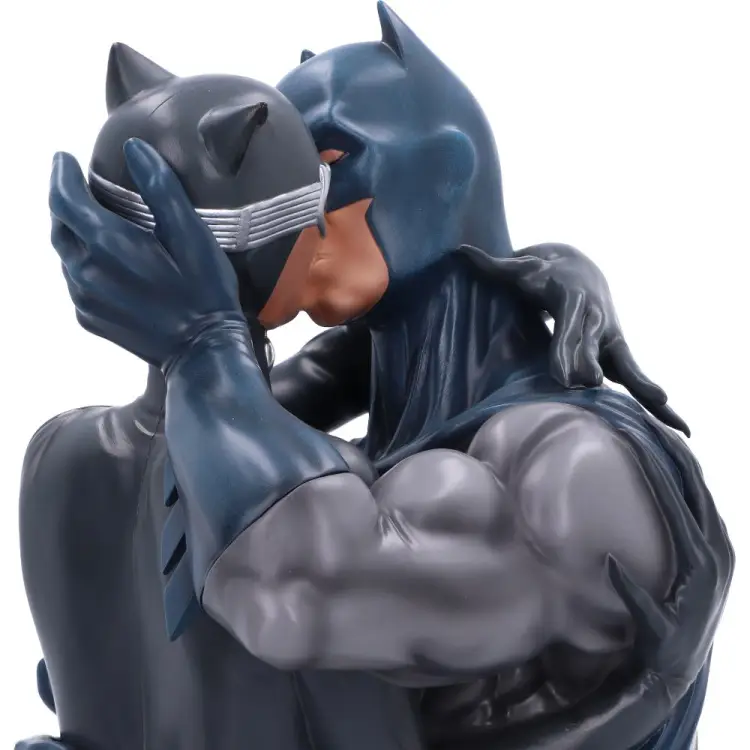 Nemesis - BATMAN - Batman & Catwoman - Bust 30cm