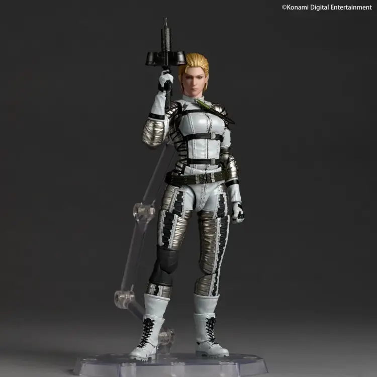 METAL GEAR SOLID DELTA - The Boss - Figure Revoltech A.Y. 15.5cm
